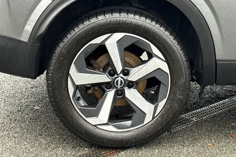 SA73VWO Nissan Qashqai 1.5 h e-POWER Acenta Premium Auto Euro 6 (s/s) 5dr Thumbnail #11