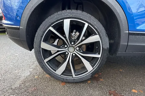  Volkswagen T-Roc 1.5 TSI Style Design DSG Euro 6 (s/s) 5dr Thumbnail #11