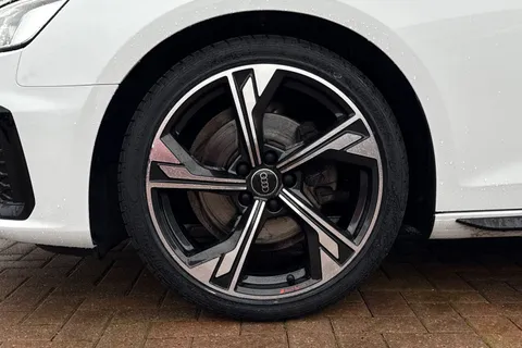 SA73YPL Audi A4 Avant Avant (O) Black Edition 35 TDI 163 PS S tronic Thumbnail #12