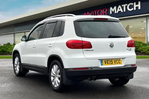 2 of 123 for Volkswagen Tiguan 2.0 TDI BlueMotion Tech Match 2WD Euro 5 (s/s) 5dr