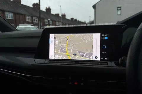 RF73GXJ Volkswagen Golf 1.4 TSI GTE 5dr DSG Thumbnail #11