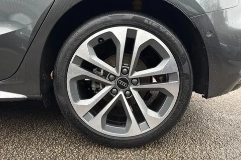 Audi A3 1.5 TFSI S line Sportback Euro 6 (s/s) 5dr Thumbnail #12