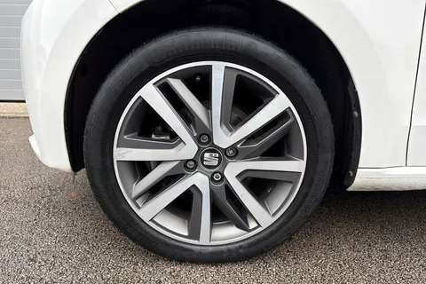 DK71WXF SEAT Mii 61kW One 36.8kWh 5dr Auto Thumbnail #13