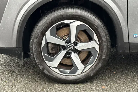 SA73VWO Nissan Qashqai 1.5 h e-POWER Acenta Premium Auto Euro 6 (s/s) 5dr Thumbnail #13