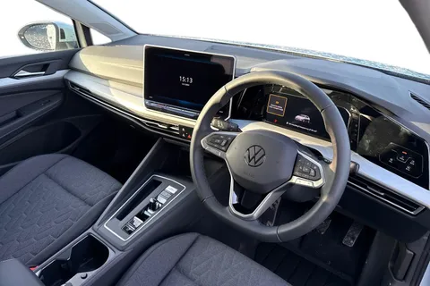  Volkswagen Golf 1.5 TSI eHybrid 19.7kWh Match DSG Euro 6 (s/s) 5dr Thumbnail #13