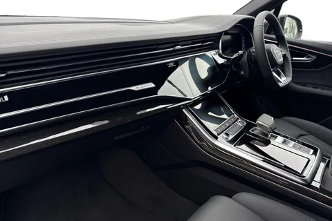  Audi Q7 3.0 TFSI V6 55 Black Edition Tiptronic quattro Euro 6 (s/s) 5dr Thumbnail #15