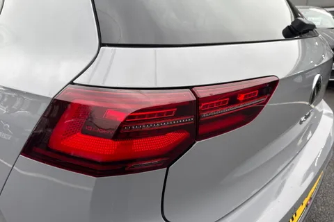 RF73GXJ Volkswagen Golf 1.4 TSI GTE 5dr DSG Thumbnail #15