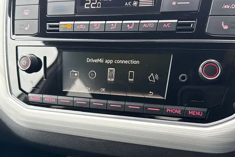 DK71WXF SEAT Mii 61kW One 36.8kWh 5dr Auto Thumbnail #17