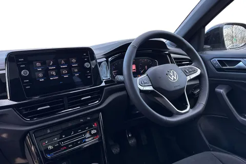  Volkswagen T-Roc 1.0 TSI Style Design Euro 6 (s/s) 5dr Thumbnail #18