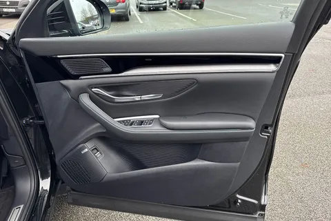 LF25MTS BYD Seal U 1.5 DM-i 18.3kWh Boost CVT Auto Euro 6 (s/s) 5dr Thumbnail #17