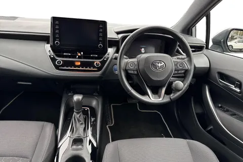 SM72BHF Toyota Corolla 1.8 VVT-h Icon Touring Sports CVT Euro 6 (s/s) 5dr Thumbnail #18
