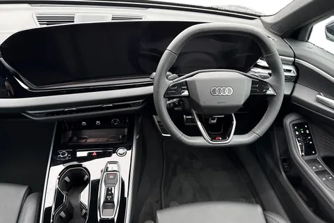  Audi A5 2.0 TFSI S line Saloon S Tronic Euro 6 (s/s) 5dr Thumbnail #18