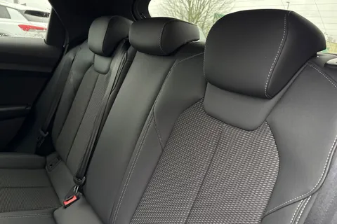  Audi A1 1.5 TFSI 35 Black Edition Sportback S Tronic Euro 6 (s/s) 5dr Thumbnail #19