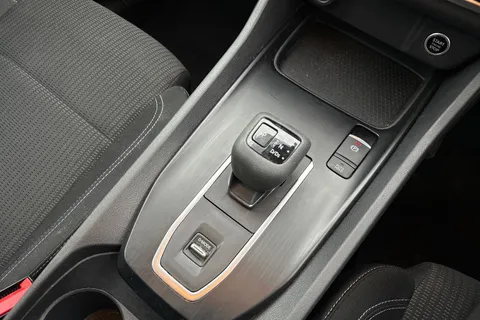 FV23MJX Nissan Qashqai 1.3 DiG-T MH 158 Acenta Premium 5dr Xtronic Thumbnail #19