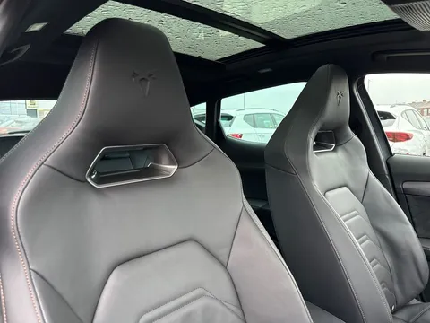 DF25JCO CUPRA Formentor 2.0 TSI 333 VZ2 5dr DSG 4Drive **Panoramic sunroof** Thumbnail #20