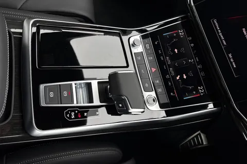  Audi Q7 3.0 TFSI V6 55 Black Edition Tiptronic quattro Euro 6 (s/s) 5dr Thumbnail #23