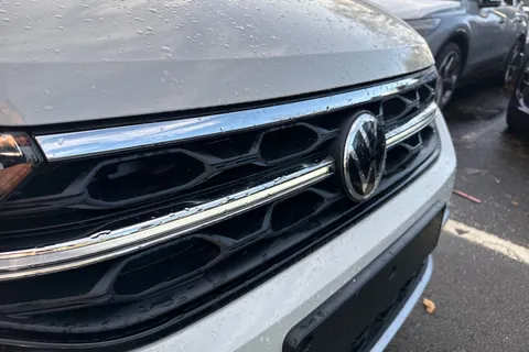  Volkswagen T-Roc 1.0 TSI Style Design Euro 6 (s/s) 5dr Thumbnail #25