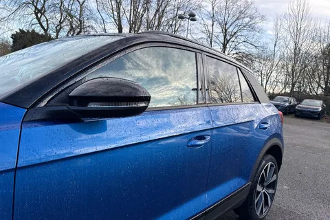  Volkswagen T-Roc 1.5 TSI Style Design DSG Euro 6 (s/s) 5dr Thumbnail #25