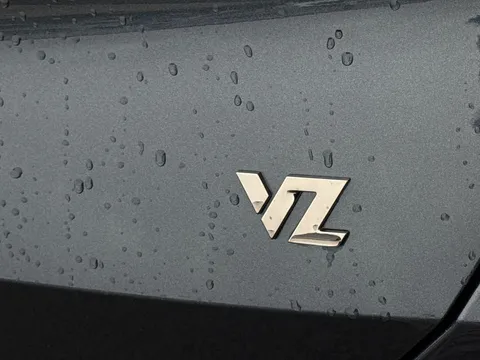 DF25JCO CUPRA Formentor 2.0 TSI 333 VZ2 5dr DSG 4Drive **Panoramic sunroof** Thumbnail #25