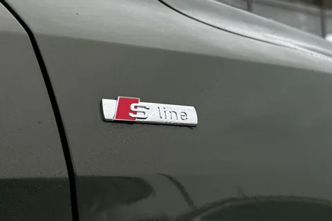  Audi A1 1.5 TFSI 35 Black Edition Sportback S Tronic Euro 6 (s/s) 5dr Thumbnail #26