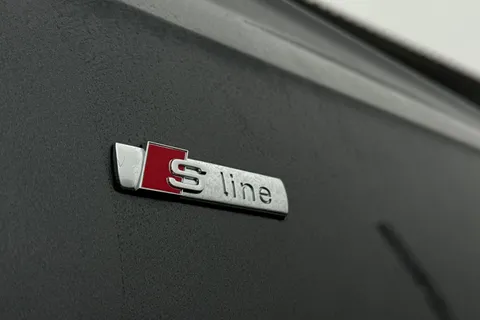  Audi Q7 3.0 TFSI V6 55 Black Edition Tiptronic quattro Euro 6 (s/s) 5dr Thumbnail #27