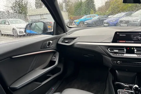 YD73NDP BMW 1 Series 118i [136] M Sport 5dr Step Auto [LCP] Thumbnail #14