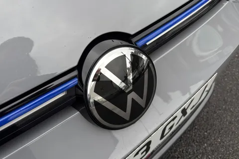 RF73GXJ Volkswagen Golf 1.4 TSI GTE 5dr DSG Thumbnail #27