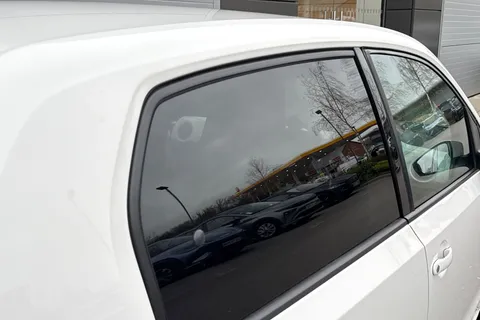 DK71WXF SEAT Mii 61kW One 36.8kWh 5dr Auto Thumbnail #28