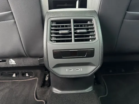 DF25JCO CUPRA Formentor 2.0 TSI 333 VZ2 5dr DSG 4Drive **Panoramic sunroof** Thumbnail #30