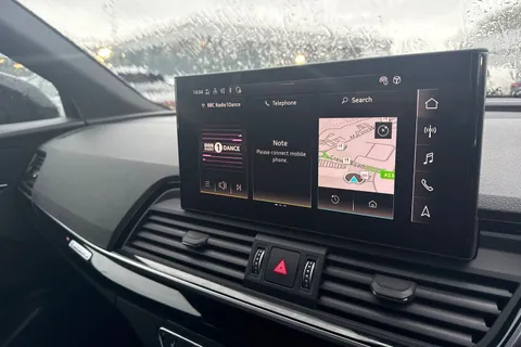 YF73HYK Audi Q5 50 TFSI e Quattro Black Edition 5dr S Tronic Thumbnail #31