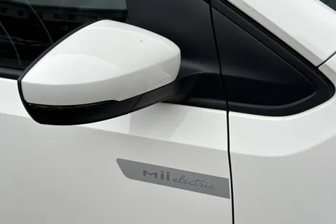 DK71WXF SEAT Mii 61kW One 36.8kWh 5dr Auto Thumbnail #33