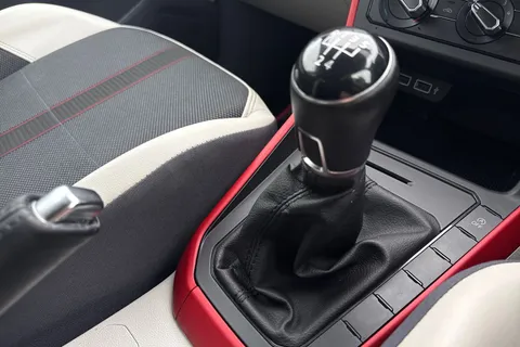 MJ19KJO Volkswagen Polo 1.0 TSI 95 Beats 5dr Thumbnail #34