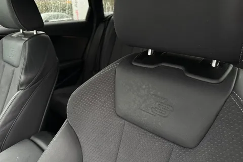 SA73YPL Audi A4 Avant Avant (O) Black Edition 35 TDI 163 PS S tronic Thumbnail #34