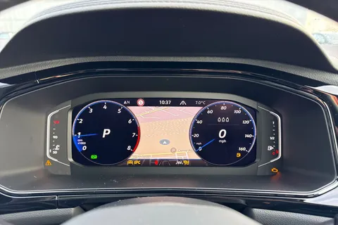  Volkswagen T-Roc 1.5 TSI Black Edition Plus DSG Euro 6 (s/s) 5dr Thumbnail #35