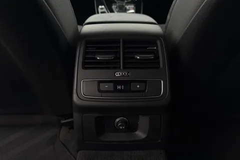 SA73YPL Audi A4 Avant Avant (O) Black Edition 35 TDI 163 PS S tronic Thumbnail #36