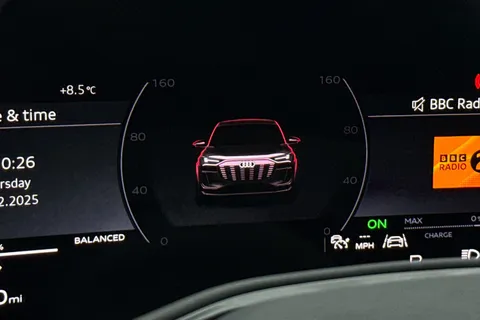 KY25EJV Audi Q6 E-Tron Q6 SUV S line e-tron performance 225,00 kW Thumbnail #37