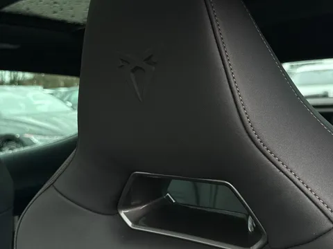 DF25JCO CUPRA Formentor 2.0 TSI 333 VZ2 5dr DSG 4Drive **Panoramic sunroof** Thumbnail #35