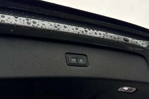  Audi Q7 3.0 TFSI V6 55 Black Edition Tiptronic quattro Euro 6 (s/s) 5dr Thumbnail #36