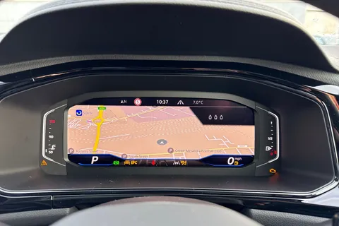  Volkswagen T-Roc 1.5 TSI Black Edition Plus DSG Euro 6 (s/s) 5dr Thumbnail #36