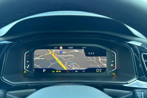  Volkswagen T-Roc 1.5 TSI Style Design DSG Euro 6 (s/s) 5dr Thumbnail #37