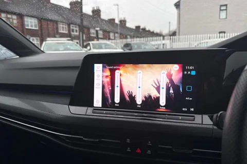 RF73GXJ Volkswagen Golf 1.4 TSI GTE 5dr DSG Thumbnail #37