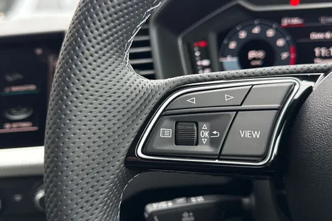  Audi A1 1.5 TFSI 35 Black Edition Sportback S Tronic Euro 6 (s/s) 5dr Thumbnail #38