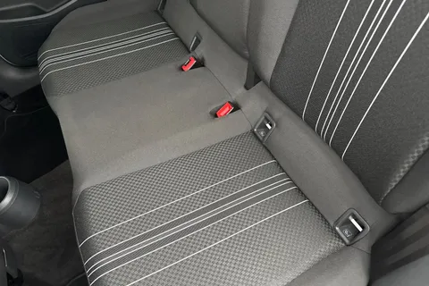 DK71WXF SEAT Mii 61kW One 36.8kWh 5dr Auto Thumbnail #38