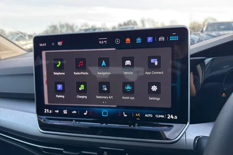  Volkswagen Golf 1.5 TSI eHybrid 19.7kWh Match DSG Euro 6 (s/s) 5dr Thumbnail #39