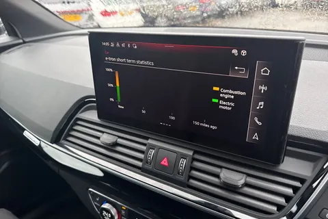 YF73HYK Audi Q5 50 TFSI e Quattro Black Edition 5dr S Tronic Thumbnail #39