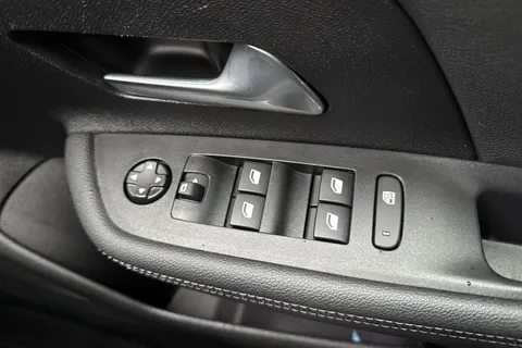 SM23ZGB Vauxhall Mokka Electric 50kWh GS Auto 5dr Thumbnail #40