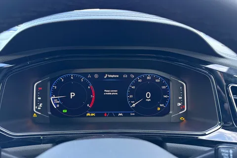  Volkswagen T-Roc 1.5 TSI Style Design DSG Euro 6 (s/s) 5dr Thumbnail #40