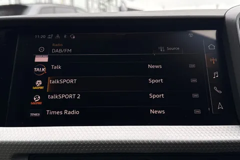  Audi A1 1.5 TFSI 35 Black Edition Sportback S Tronic Euro 6 (s/s) 5dr Thumbnail #42