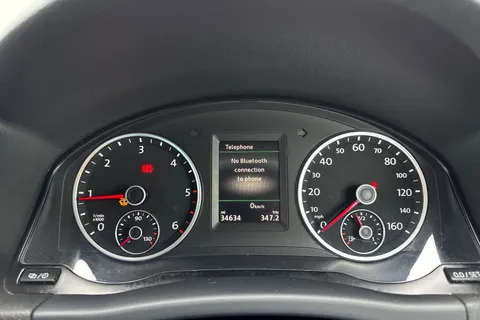 74 of 123 for Volkswagen Tiguan 2.0 TDI BlueMotion Tech Match 2WD Euro 5 (s/s) 5dr