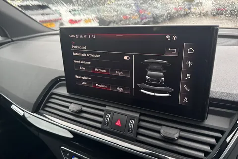 YF73HYK Audi Q5 50 TFSI e Quattro Black Edition 5dr S Tronic Thumbnail #43